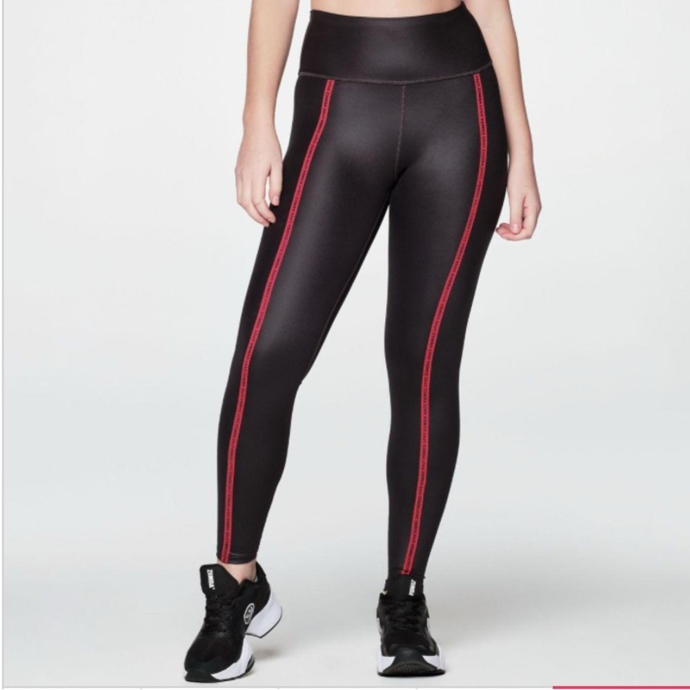 NWOT Zumba Glossin’ Ankle Leggings - Women US Small